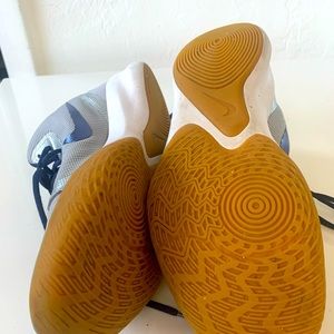 Men’s Workout/ Training High tops shoes